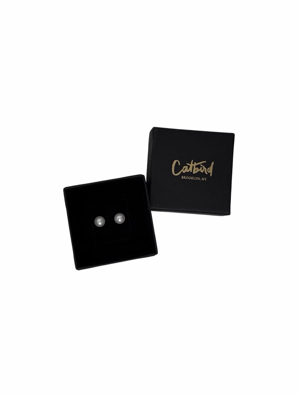White Pearl Stud (pair)